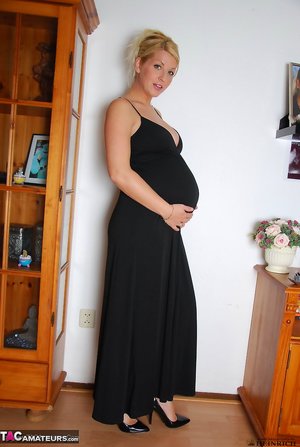 Pregnant Mature Pictures